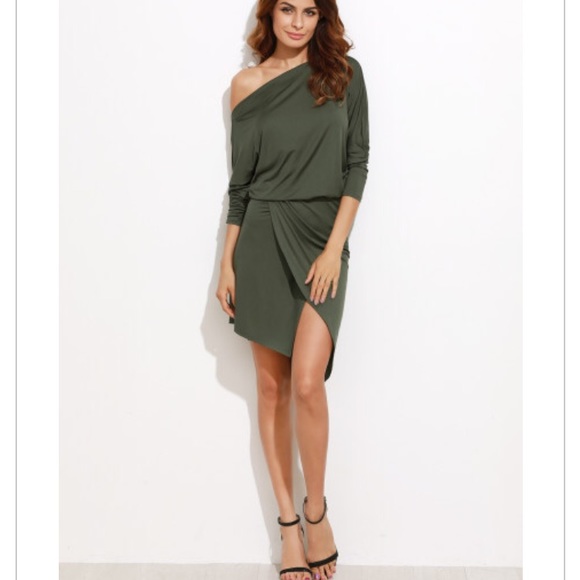 Dresses & Skirts - 🔥SALE🔥 Asymmetric Dress